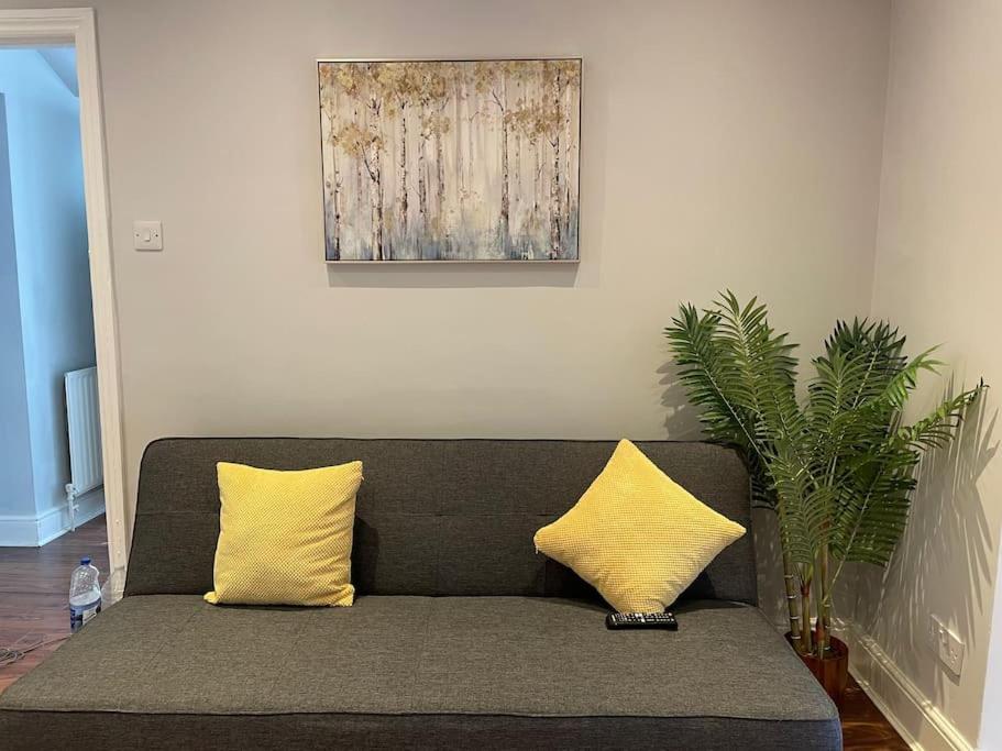 Entire Ground Floor Apartment In Watford Watford  Exterior foto